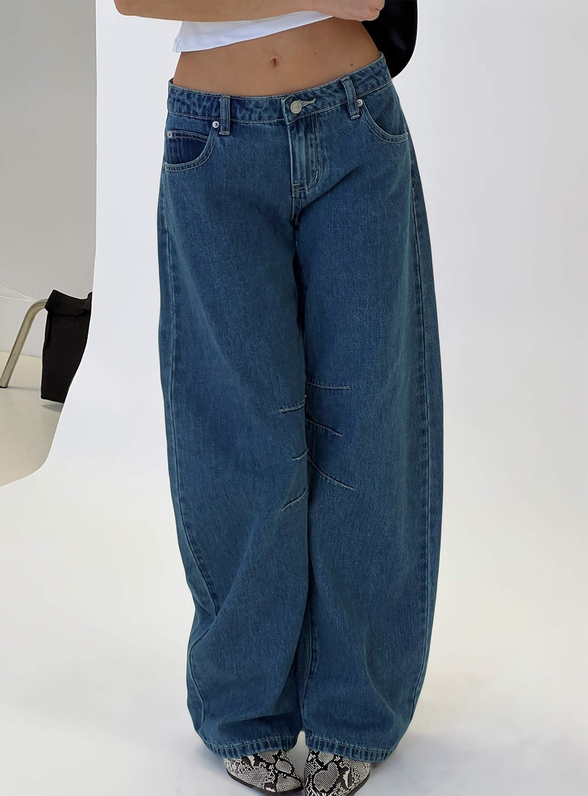 Tippie Low Rise Barrel Leg Jeans Mid Wash
