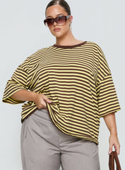 Settle Down Short Sleeve Top Yellow / Brown Stripe Curve