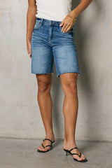 Rebecca Bermuda Shorts In Medium Wash