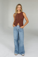 Lucas Button Up Tank Top In Red-Brown - Final Sale