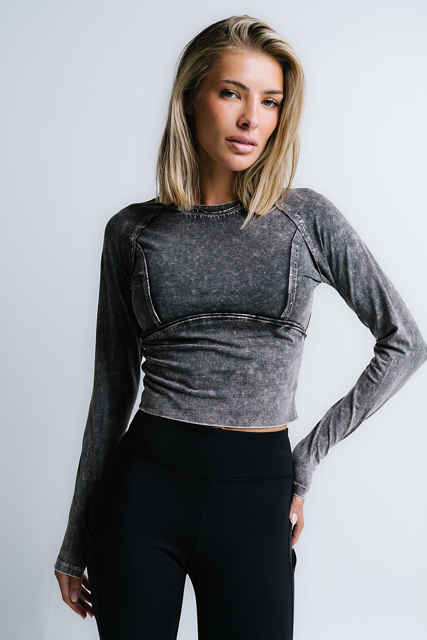 Louise Fitted Top in Black - FINAL SALE
