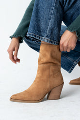 Venice Boots in Camel - FINAL SALE