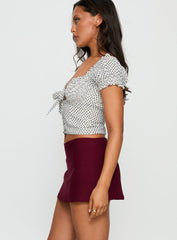 Can't Sleep Skort Burgundy
