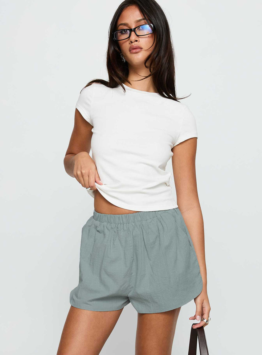 Fealure Shorts Green
