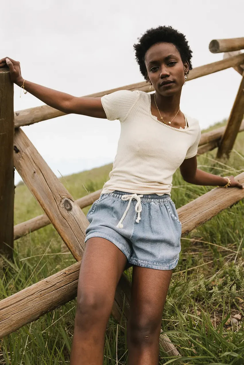 Aybree Ribbed Tee In Cream - Final Sale
