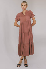 Amanda Tiered Dress In Raisin
