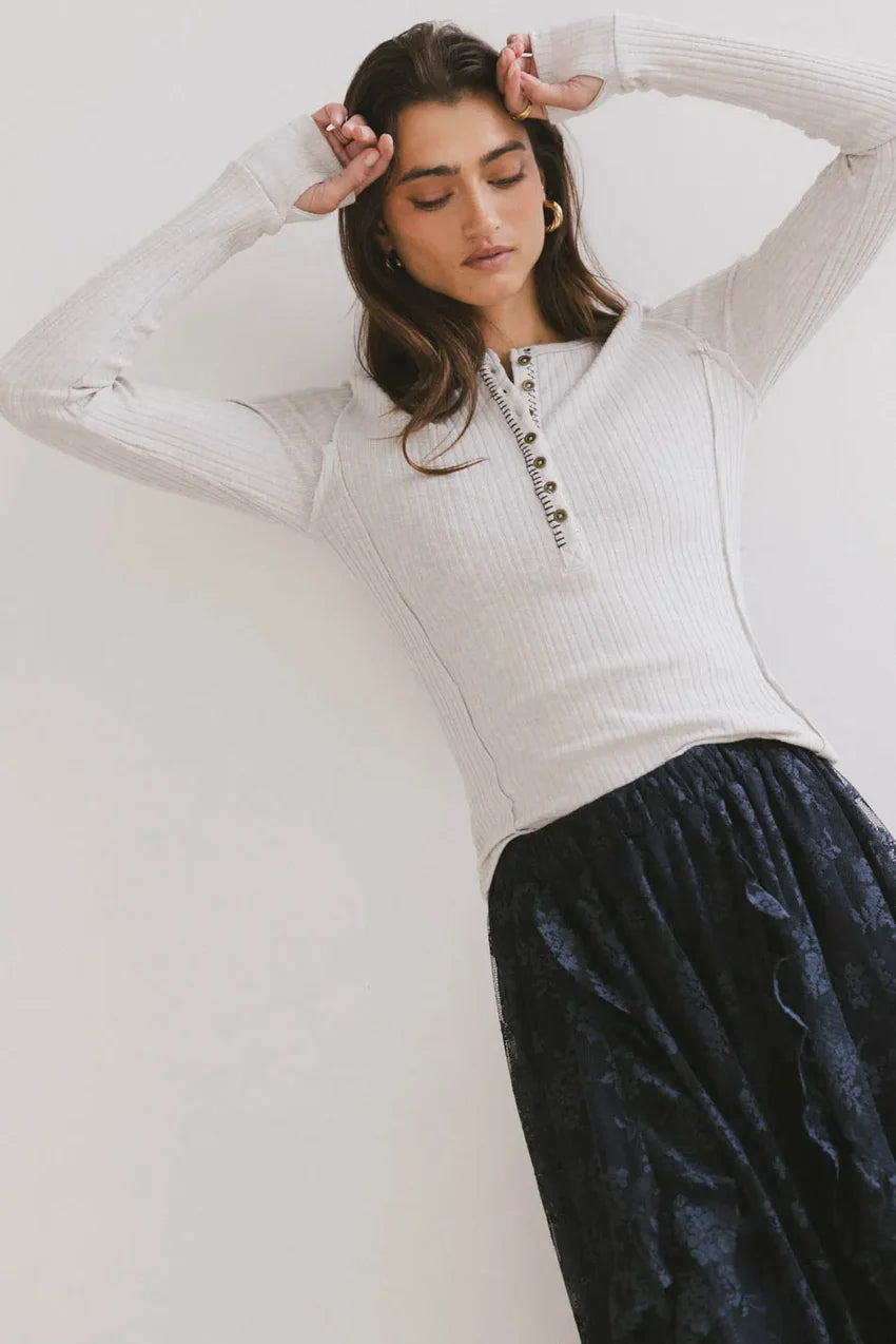 Emmilianne Ribbed Top In Grey - Final Sale