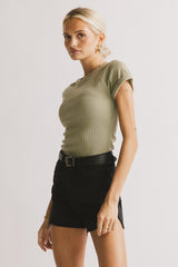 Kammie Ribbed Basic Tee In Sage - Final Sale