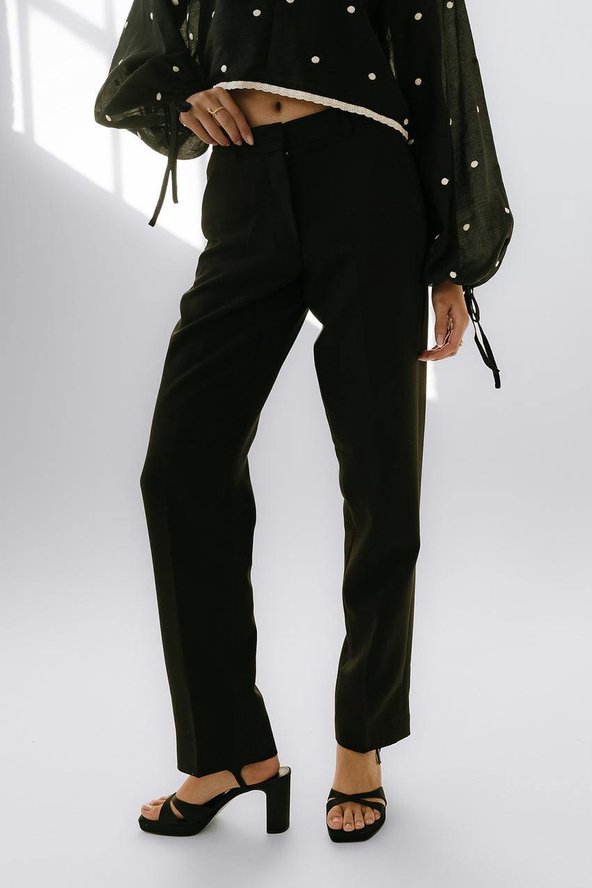 Mitchel Straight Leg Trouser in Black - FINAL SALE