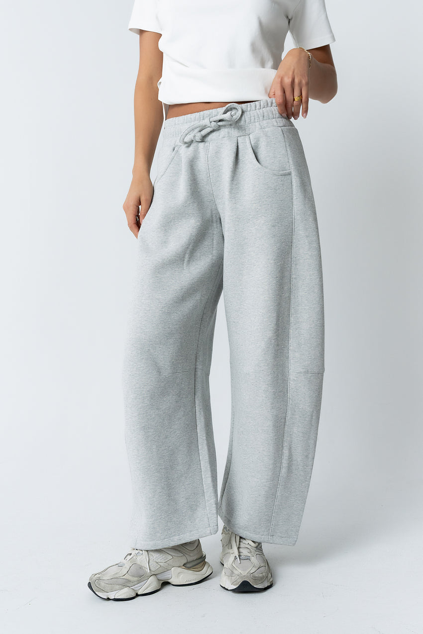 Maribel Barrel Sweatpants In Grey - Final Sale