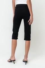 Lizzie Capris